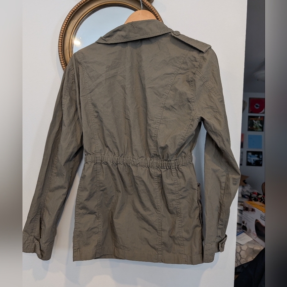 Norma Kamali Zip Up Schrunch Jacket - Picture 5 of 6